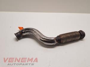 Used Exhaust front section Peugeot 3008 II (M4/MC/MJ/MR) 1.2 12V e-THP PureTech 130 Price € 29,99 Margin scheme offered by Venema Autoparts