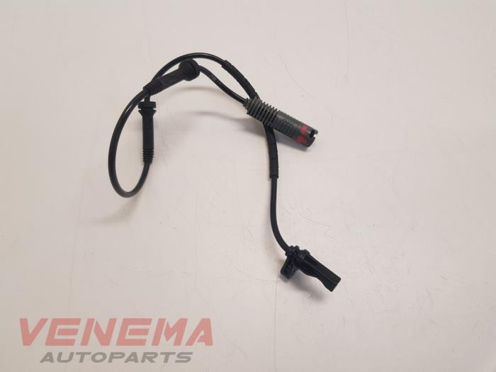 Begagnade ABS-sensor BMW 1 serie (E81) 120i 16V Pris € 18,99 Marginaltabell erbjuds av Venema Autoparts