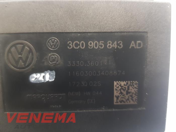 Stacyjka+Kluczyk z Volkswagen Passat Variant (365) 1.6 TDI 16V Bluemotion 2014