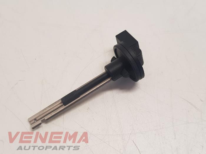 Begagnade Innetemperatursensor BMW 1 serie (E81) 120i 16V Pris € 9,99 Marginaltabell erbjuds av Venema Autoparts