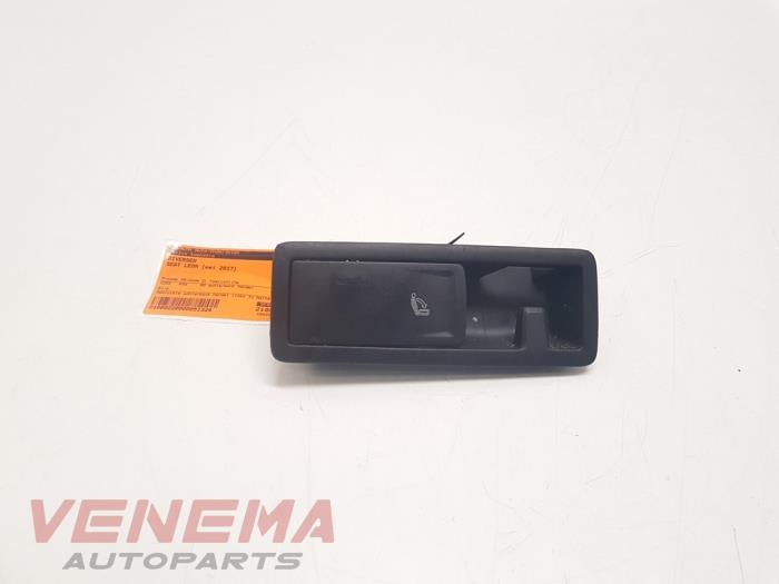 Używane Rózne Seat Leon ST (5FF) 1.4 TSI ACT 16V Cena € 14,99 Procedura marży oferowane przez Venema Autoparts