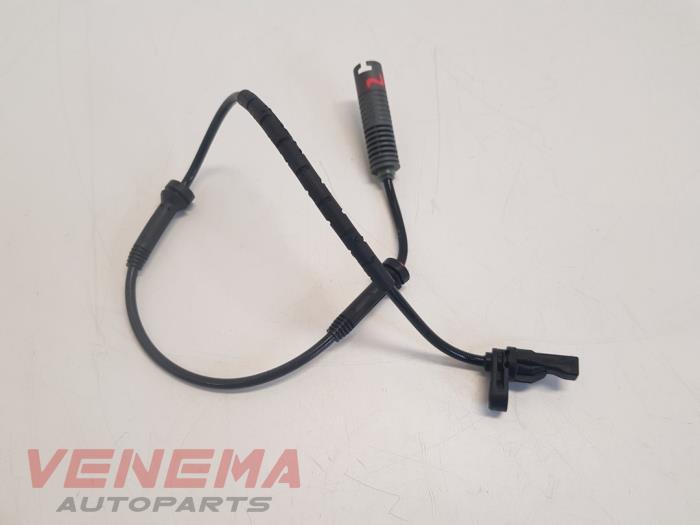 Begagnade ABS-sensor BMW 1 serie (E81) 120i 16V Pris € 18,99 Marginaltabell erbjuds av Venema Autoparts