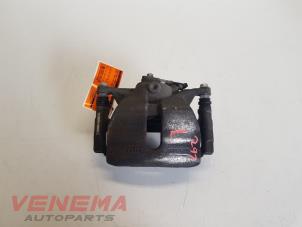 Used Front brake calliper, left Seat Leon ST (5FF) 1.4 TSI ACT 16V Price € 29,99 Margin scheme offered by Venema Autoparts