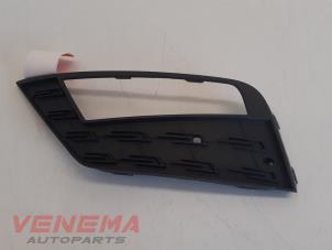 Używane Pokrywa swiatla przeciwmgielnego lewa Seat Leon ST (5FF) 1.4 TSI ACT 16V Cena € 19,99 Procedura marży oferowane przez Venema Autoparts