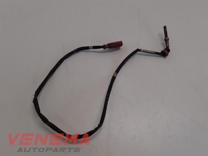 Gebruikte Czujnik temperatury spalin Volkswagen Passat Variant (365) 1.6 TDI 16V Bluemotion Prijs € 29,99 Margeregeling aangeboden door Venema Autoparts