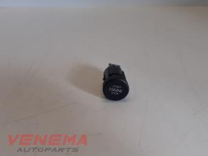 Used Start/stop switch Seat Leon ST (5FF) 1.4 TSI ACT 16V Price € 14,99 Margin scheme offered by Venema Autoparts