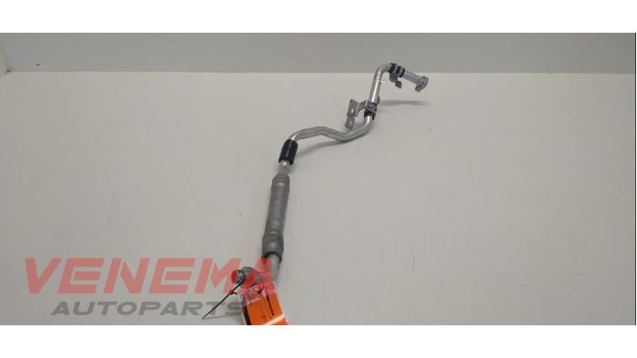 Air conditioning line from a Renault Megane IV (RFBB) 1.5 Energy dCi 110 2018