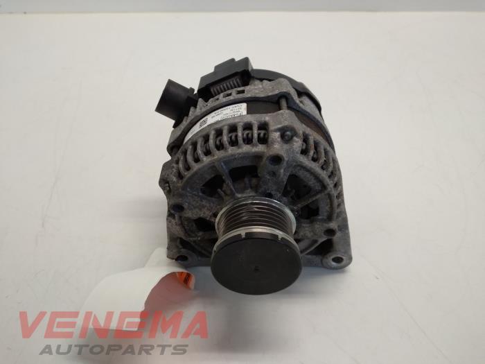 Usagé Dynamo Ford Fiesta 6 (JA8) 1.0 EcoBoost 12V 100 Prix € 29,99 Règlement à la marge proposé par Venema Autoparts