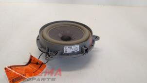 Used Speaker Renault Megane IV (RFBB) 1.5 Energy dCi 90 Price € 34,99 Margin scheme offered by Venema Autoparts
