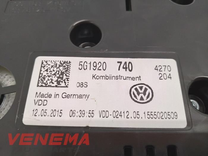 Compteur kilométrique KM d'un Volkswagen Golf VII (AUA) 1.4 TSI 16V 2015
