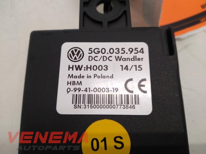 Regulador de tensión de un Volkswagen Golf VII (AUA) 1.4 TSI 16V 2015