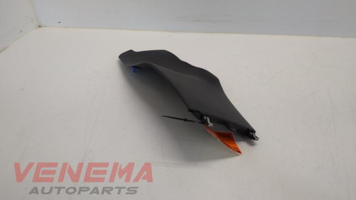 Cover, miscellaneous from a Renault Megane IV (RFBB) 1.2 Energy TCE 100 2017