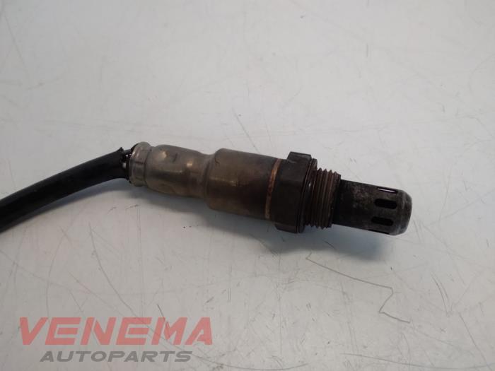 Lambda probe from a Volkswagen Passat Variant (3C5) 1.4 TSI 16V 2009