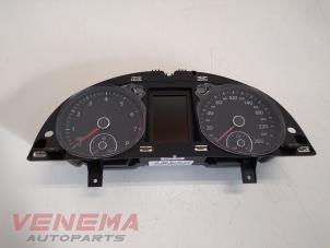 Usagé Compteur kilométrique KM Volkswagen Passat Variant (3C5) 1.4 TSI 16V Prix € 149,99 Règlement à la marge proposé par Venema Autoparts
