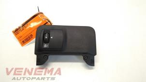 Used AIH headlight switch Renault Megane IV (RFBB) 1.2 Energy TCE 100 Price € 9,99 Margin scheme offered by Venema Autoparts