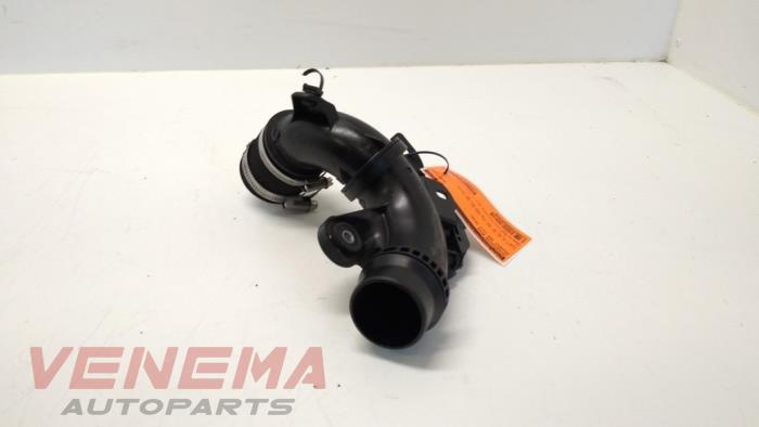 Gebrauchte Intercooler Rohr Peugeot 208 I (CA/CC/CK/CL) 1.2 12V e-THP PureTech 110 Preis € 14,99 Margenregelung angeboten von Venema Autoparts