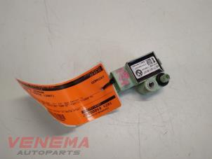 Used Airbag sensor BMW 3 serie (E93) 320i 16V Price € 14,99 Margin scheme offered by Venema Autoparts