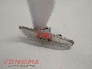 Used Front wing indicator, right BMW 3 serie (E93) 320i 16V Price € 9,99 Margin scheme offered by Venema Autoparts
