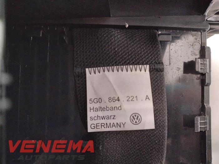 Console central d'un Volkswagen Golf VII (AUA) 1.4 TSI 16V 2015