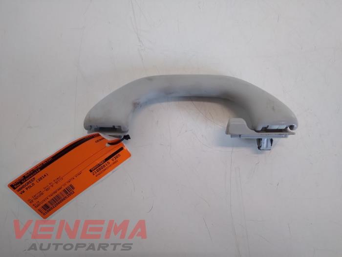 Begagnade Handtag Volkswagen Polo V (6R) 1.6 TDI 16V 90 Pris € 9,99 Marginaltabell erbjuds av Venema Autoparts