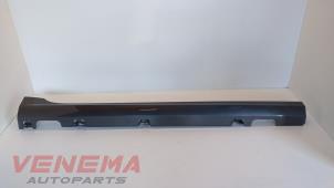 Used Side skirt, right Ford Fiesta 7 1.0 EcoBoost 12V 100 Price € 99,99 Margin scheme offered by Venema Autoparts