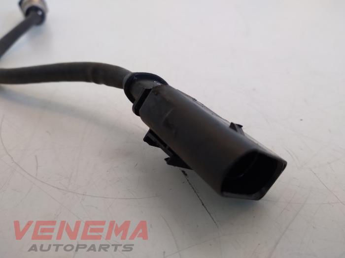 Lambda probe from a Volkswagen Polo V (6R) 1.2 TSI 2013