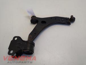 Used Front wishbone, right Ford Focus 3 1.0 Ti-VCT EcoBoost 12V 125 Price € 44,99 Margin scheme offered by Venema Autoparts