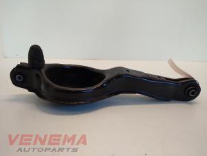 Used Lower wishbone, rear right Ford Focus 3 1.0 Ti-VCT EcoBoost 12V 125 Price € 24,99 Margin scheme offered by Venema Autoparts