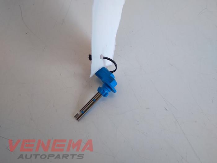 Begagnade Innetemperatursensor Ford Focus 3 1.0 Ti-VCT EcoBoost 12V 125 Pris € 9,99 Marginaltabell erbjuds av Venema Autoparts