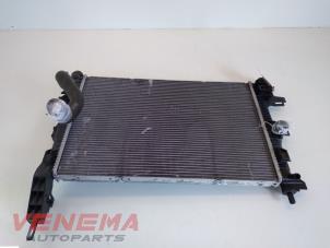 Used Radiator Ford Focus 3 1.0 Ti-VCT EcoBoost 12V 125 Price € 59,99 Margin scheme offered by Venema Autoparts