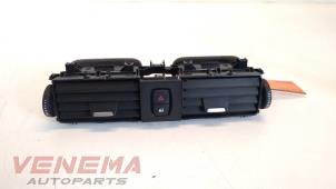 Used Dashboard vent BMW 3 serie Touring (F31) 316d 2.0 16V Price € 44,99 Margin scheme offered by Venema Autoparts