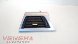 Used Dashboard vent BMW 3 serie Touring (F31) 316d 2.0 16V Price € 19,99 Margin scheme offered by Venema Autoparts