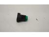 Central locking switch from a Peugeot Partner Tepee (7A/B/C/D/E/F/G/J/P/S) 1.6 VTI 120 16V 2011