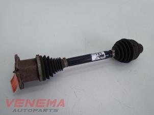 Used Front drive shaft, right Audi A5 Quattro (B8C/S) 2.0 TFSI 16V Price € 99,99 Margin scheme offered by Venema Autoparts