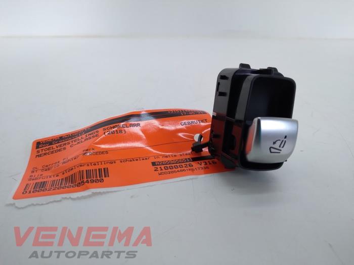 Begagnade Brytare, eldrivet säte Mercedes C (R205) 4.0 C-63 AMG V8 Biturbo Pris € 14,99 Marginaltabell erbjuds av Venema Autoparts