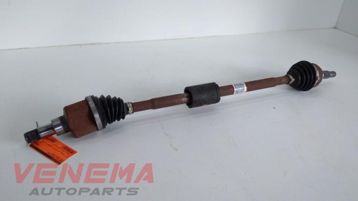 Front drive shaft, right from a Ford Fiesta 7 1.0 EcoBoost 12V 100 2018