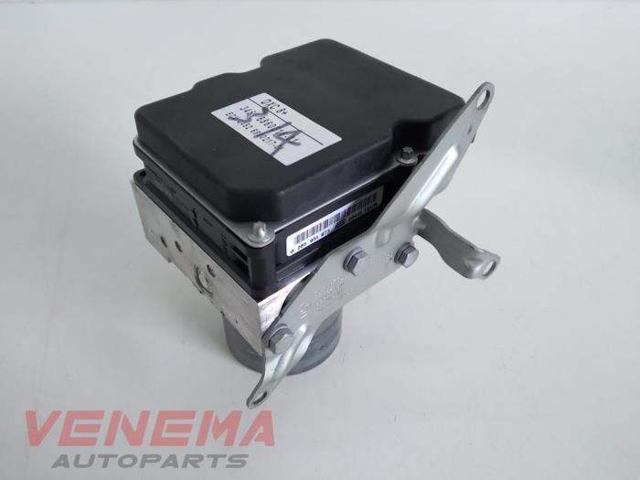 Gebrauchte ABS Pumpe BMW X1 (E84) xDrive 20i 2.0 16V Twin Power Turbo Preis € 289,99 Margenregelung angeboten von Venema Autoparts