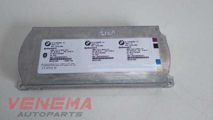 Używane Modul Bluetooth BMW 1 serie (E88) 118i 16V Cena € 99,99 Procedura marży oferowane przez Venema Autoparts