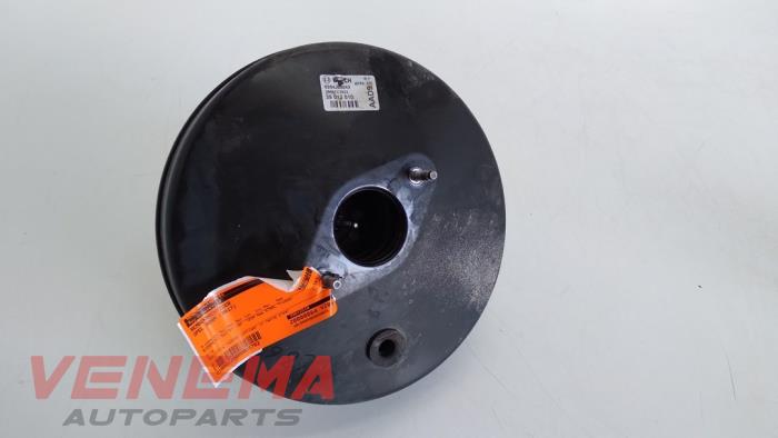 Usagé Servo frein Opel Adam 1.2 16V Prix € 14,99 Règlement à la marge proposé par Venema Autoparts