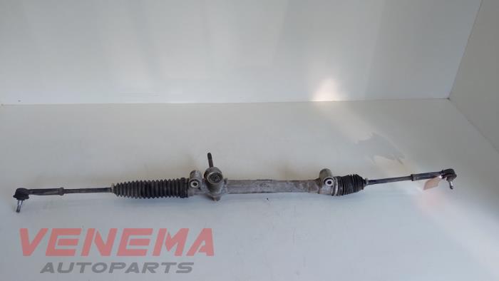 Begagnade Styrbox Opel Adam 1.2 16V Pris € 229,99 Marginaltabell erbjuds av Venema Autoparts