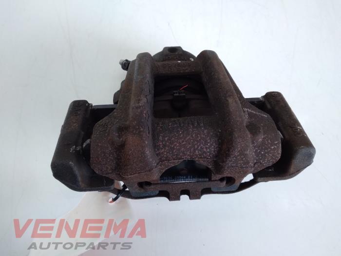 Brake caliper carrier – 34116850648