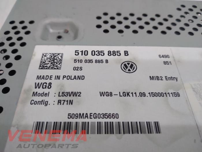 Unidad de control multimedia de un Volkswagen Touran (5T1) 1.6 TDI 2016