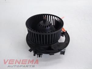 Used Heating and ventilation fan motor Volkswagen Touran (5T1) 1.6 TDI Price € 19,99 Margin scheme offered by Venema Autoparts