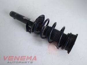 Used Front shock absorber rod, right Volkswagen Touran (5T1) 1.6 TDI Price € 69,99 Margin scheme offered by Venema Autoparts