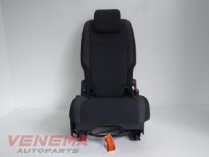 Used Seat, right Volkswagen Touran (5T1) 1.6 TDI Price € 69,99 Margin scheme offered by Venema Autoparts