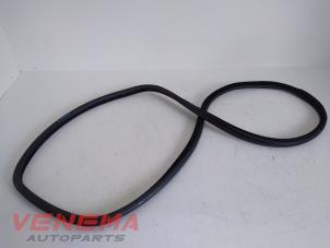 Used Rear door seal 4-door, right BMW 5 serie Touring (F11) 520d 16V Price € 24,99 Margin scheme offered by Venema Autoparts
