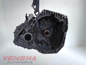 Used Gearbox Renault Kadjar (RFEH) 1.3 TCE 140 FAP 16V Price € 499,99 Margin scheme offered by Venema Autoparts