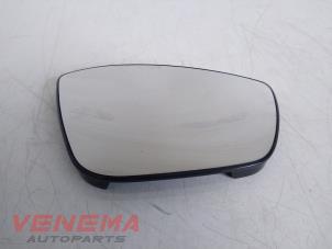 Used Mirror glass, right Peugeot 208 I (CA/CC/CK/CL) 1.2 Vti 12V PureTech 82 Price € 34,99 Margin scheme offered by Venema Autoparts