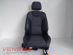 Używane Fotel prawy Mercedes C Estate (S204) 2.2 C-220 CDI 16V Cena € 149,99 Procedura marży oferowane przez Venema Autoparts