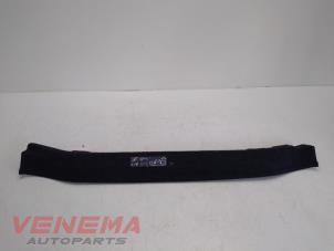Used Boot lid trim BMW 1 serie (E88) 118d 16V Price € 19,99 Margin scheme offered by Venema Autoparts